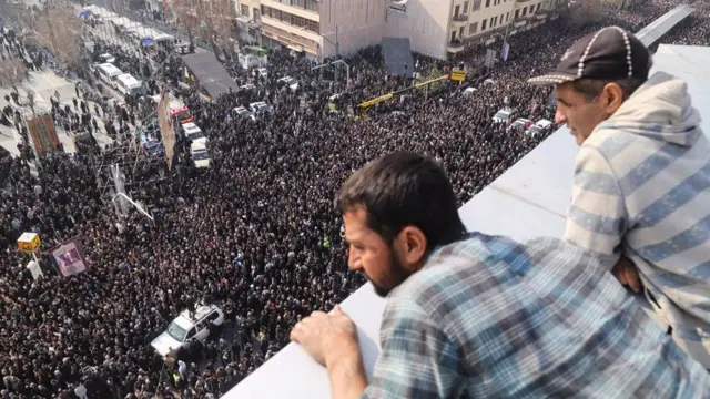 خیابان انقلاب