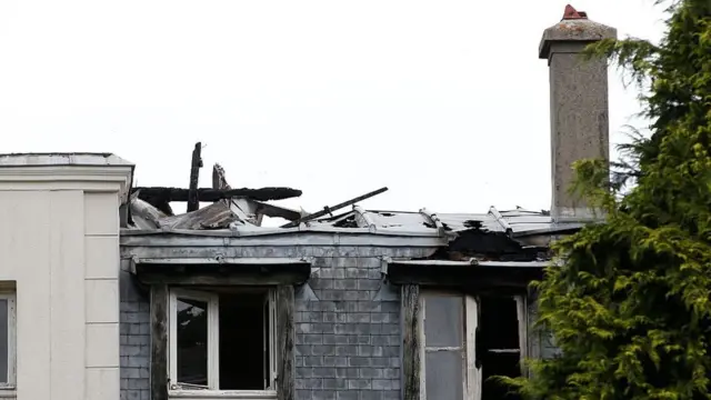 Разрушенное здание