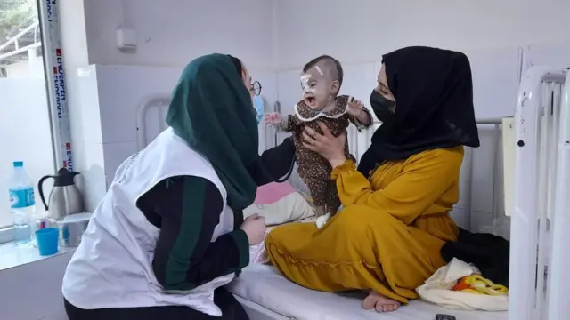 بې پولې ډاکټران