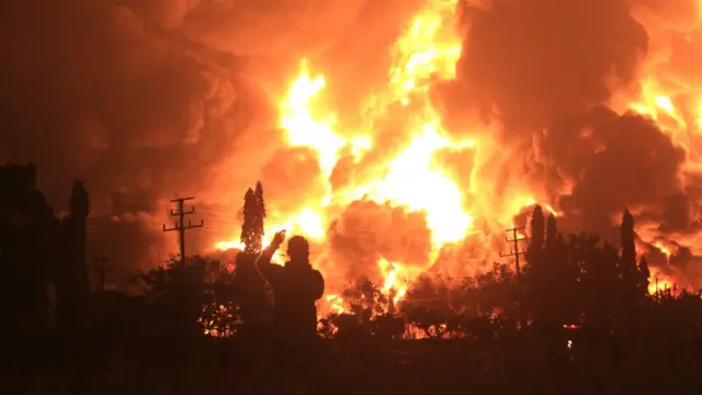 kebakaran, kilang minyak, pertamina