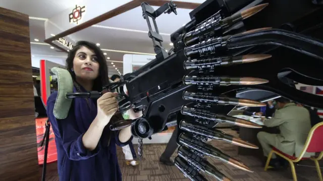 اسلحے کی نمائش