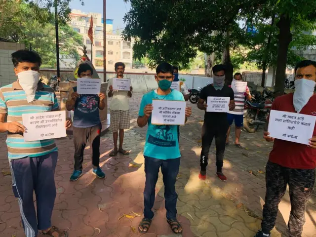 लॉकडाऊन मोडणाऱ्यांवर कारवाई