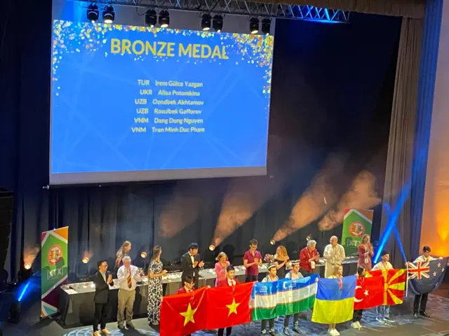 Bronza medali sohiblari