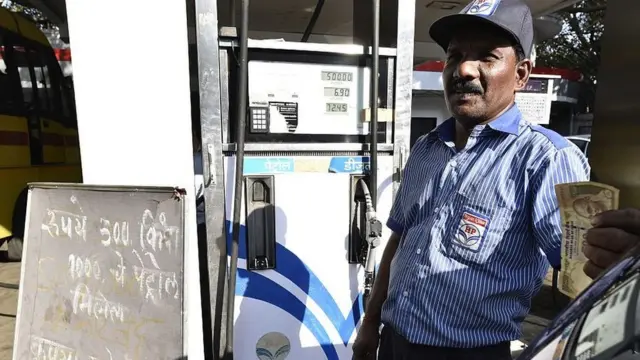 پمپ بنزین هندی