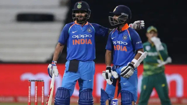 கோலியுடன் இணைந்து ரஹானே அற்புத ஆட்டம்