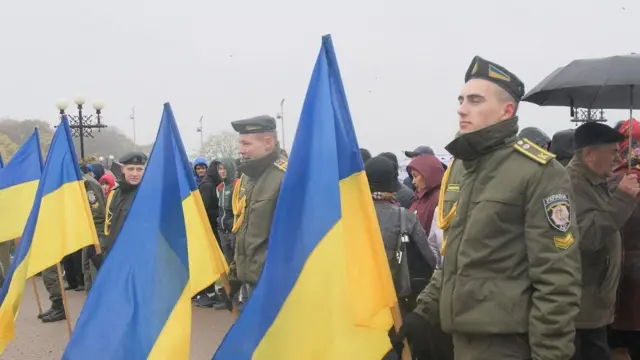 призов