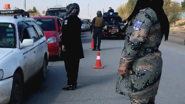 سربازان پلیس زن در افغانستان