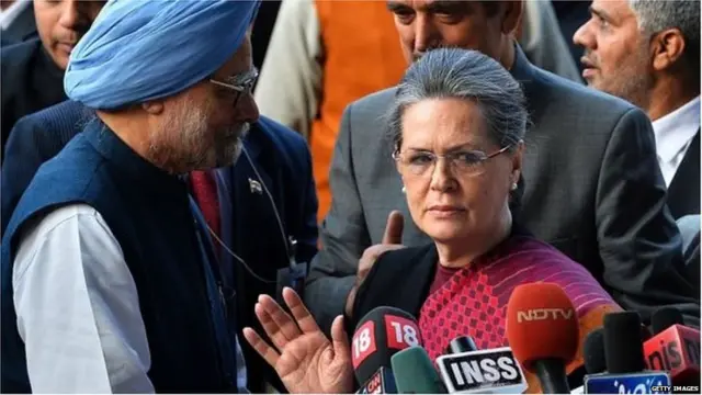 सोनिया गांधी, मनमोहन सिंह, कांग्रेस