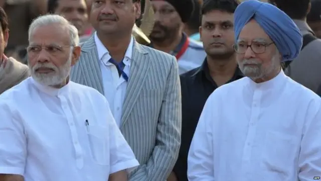 मोदी आणि मनमोहन सिंग