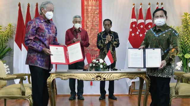 Indonesia, Singapura