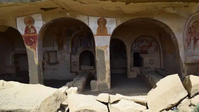 Монастырь Удабно