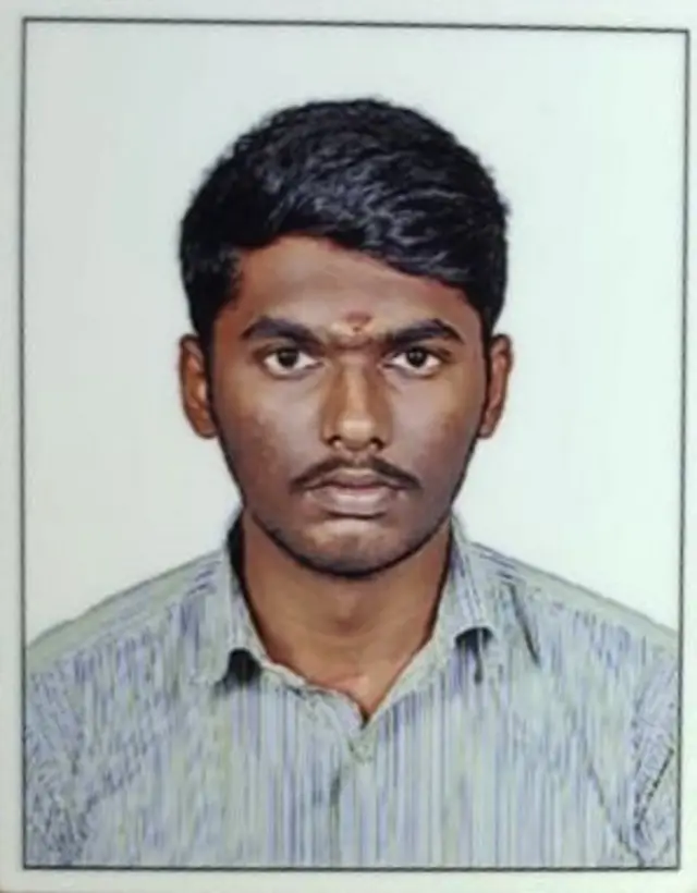 மாணவர் மோதிலால்