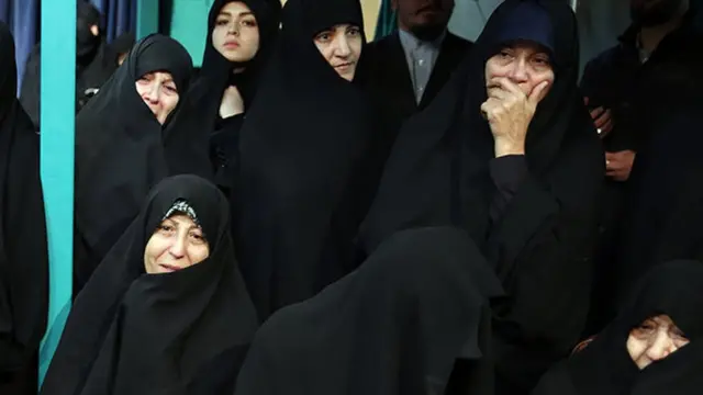 همسر و دختران هاشمی