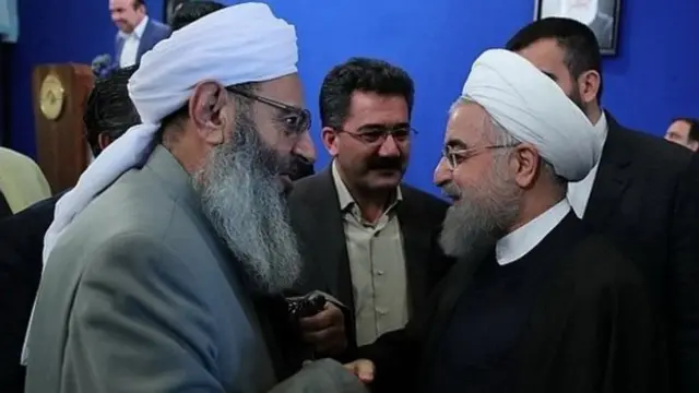 مولوی عبدالحمید و حسن روحانی