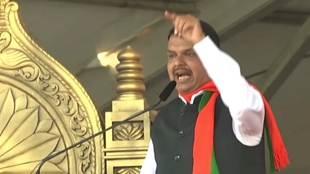 देवेंद्र फडणवीस, नरेंद्र मोदी