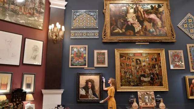 В ходе ремонта из дворца придется вывезти тысячи предметов Королевской коллекции