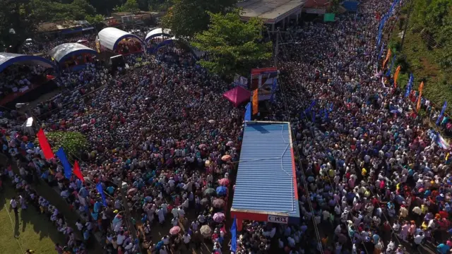 "අරගලයට පණ පොවන නව ජනතා බලවේගය" මැයෙන් රත්නපුර නගරයේ පැවති ජන රැළිය