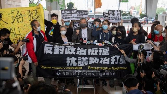 香港民主派領袖未經批准集結案被判監8至18個月