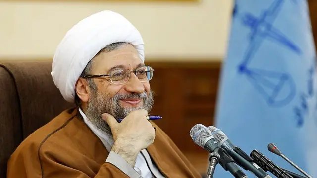 صادق لاریجانی