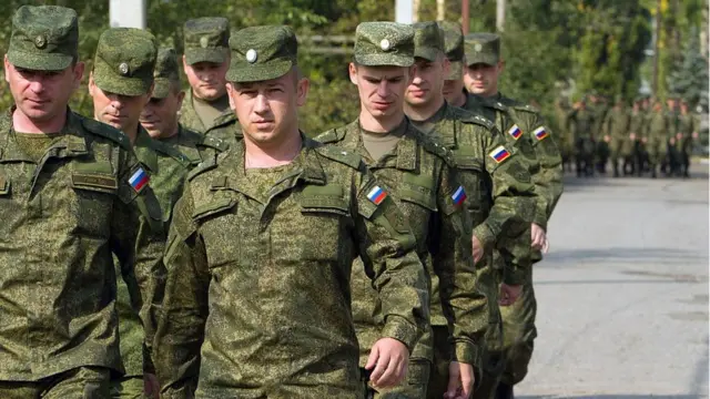 Російські військові
