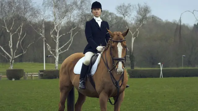 Ерін Доерті в ролі принцеси Анни