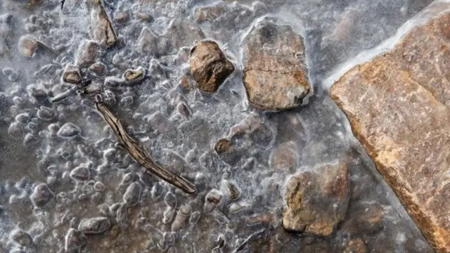 बर्फ के नीचे जमे पुरातात्विक अवशेषों को बचाना क्यों ज़रूरी है?