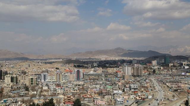 به گفته کارشناسان رشد بدون برنامه شهر کابل آنرا در مقابل زلزله آسیب پذیر کرده است