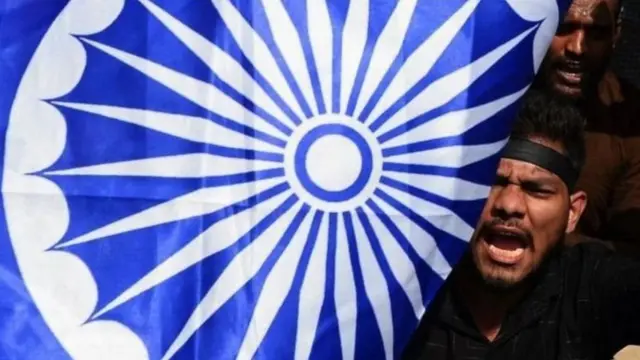 પ્રતીકાત્મક તસવીર