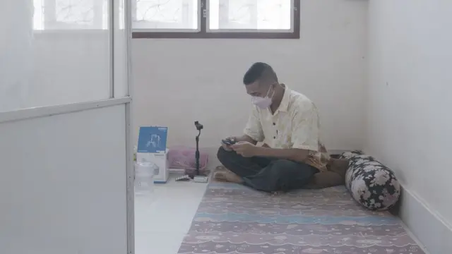 လှည်းတန်းဆန္ဒပြပွဲလုံခြုံရေးလိုက်ခဲ့ရတဲ့ ရေတပ်သားကိုသိန်း( အမည်လွှဲ)