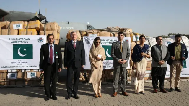 Українські та пакистаснькі дипломати