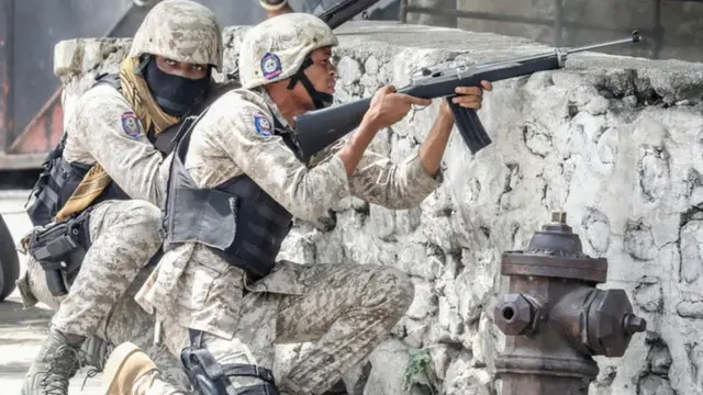 စစ်သားနှစ်ယောက်