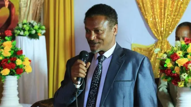 የብሔራዊ ቴአትር ስራ አስኪኣጅ የሆነው ደራሲ እና አዘጋጅ ማንያዘዋል እንዳሻው