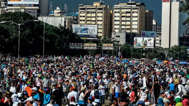 Plantón opositor en Caracas