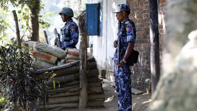 ရခိုင်လုံခြုံရေး အဖွဲ့