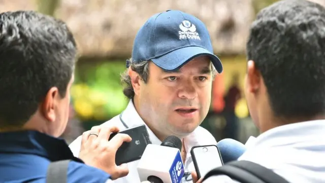 Carlos Alfonso Negret Mosquera