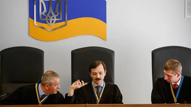 Судді Оболонського суду у справі Януковича