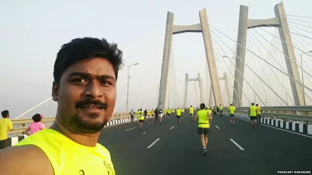 वरळी सी लिंकवरच दृष्य.