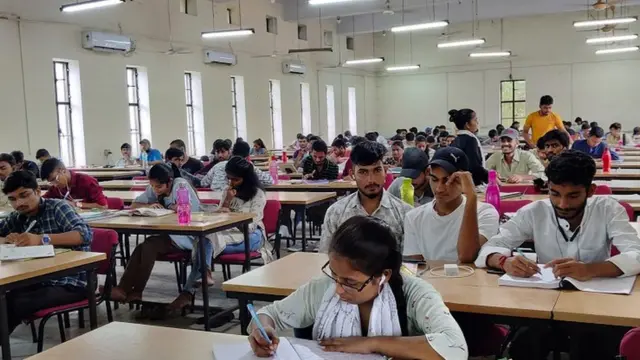 इलाहाबाद यूनिवर्सिटी