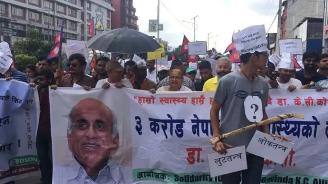 गोविन्द केसीको समर्थनमा