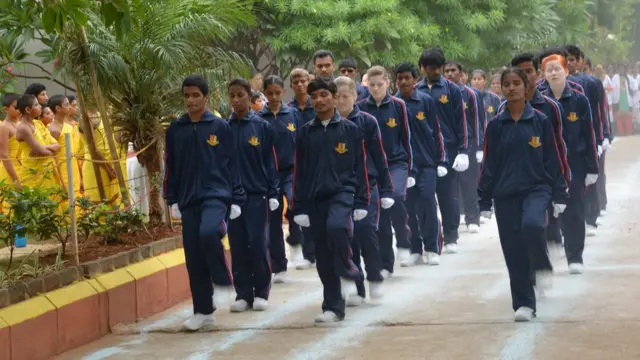 అంధవిద్యార్థులు