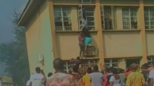 Ndị a na-agbapụta site na mpio isi ụlọọrụ okpuruọchịchị Aguata