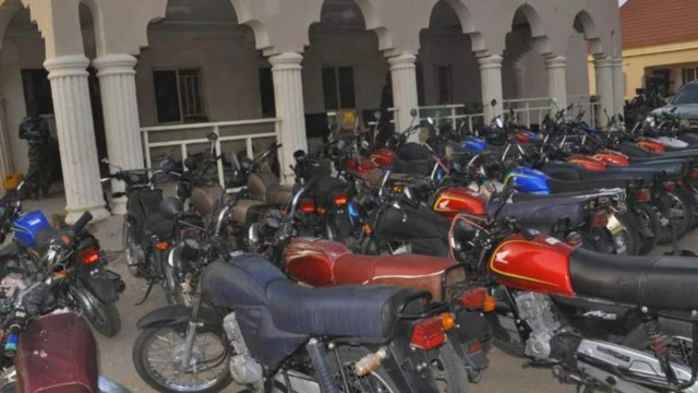 Moto 77 zose hamwe ni zo zagarujwe