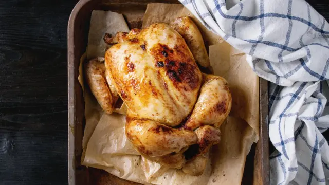 ચિકનને રોસ્ટ