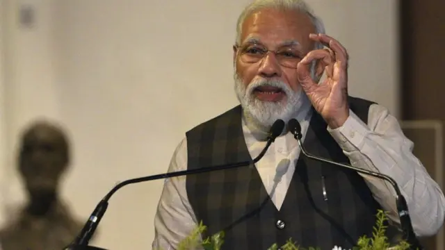 नरेंद्र मोदी
