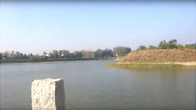 பெங்களூருக்கு அருகில் ஏரியை தூர்வாரி சோலைவனமாகிய கிராமம்