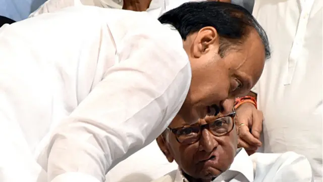 अजित और शरद पवार