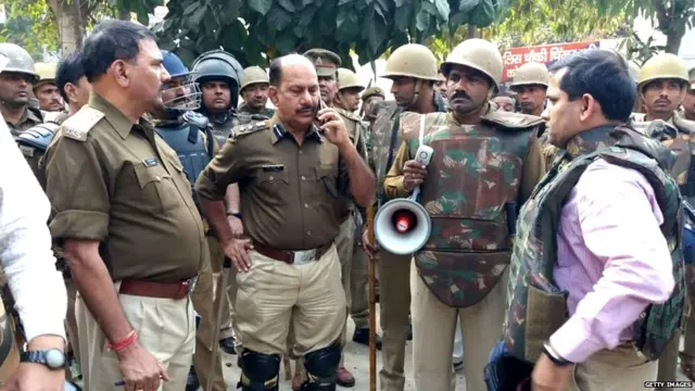 ਗੁੱਸਾਈ ਭੀੜ