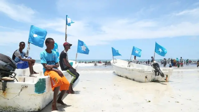 Doomahan oo yaala xeebta Liido ee Muqdisho waxa ay ka mid yihiin adeegyada ay heli karaan dadka dalxiisayaasha ah