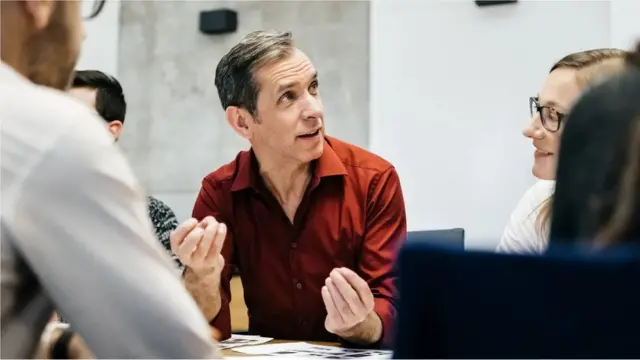 Le besoin d'argumenter nous fait croire que nous sommes plus intelligents que nous ne le sommes, selon une étude.