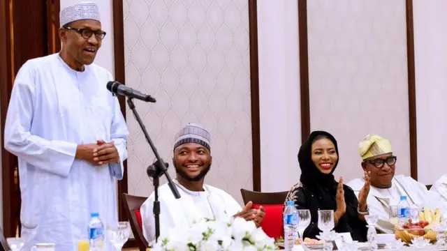 Aarẹ Buhari n sọrọ nibi apejẹ naa